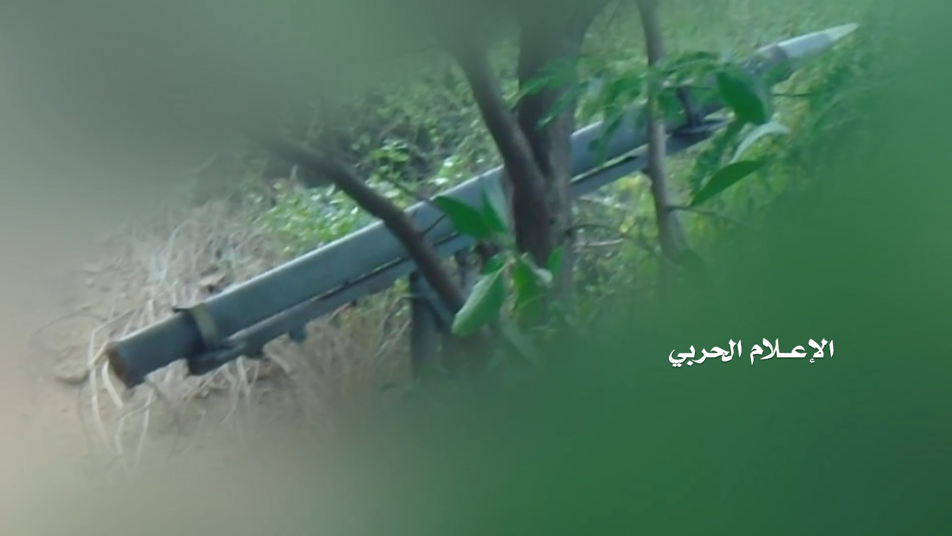 جيزان – اطلاق صاروخي واستهدافات مباشرة على تجمعات الجيش السعودي والمنافقين في عدد من المواقع بجيزان